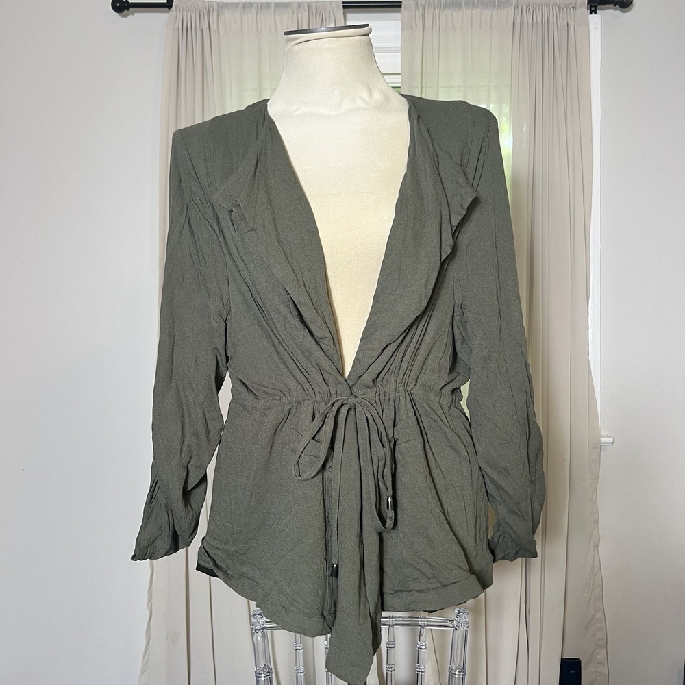 Torrid Womens Size 3 Army Green Pockets Lined Long Sleeve Plus Size Top Layer